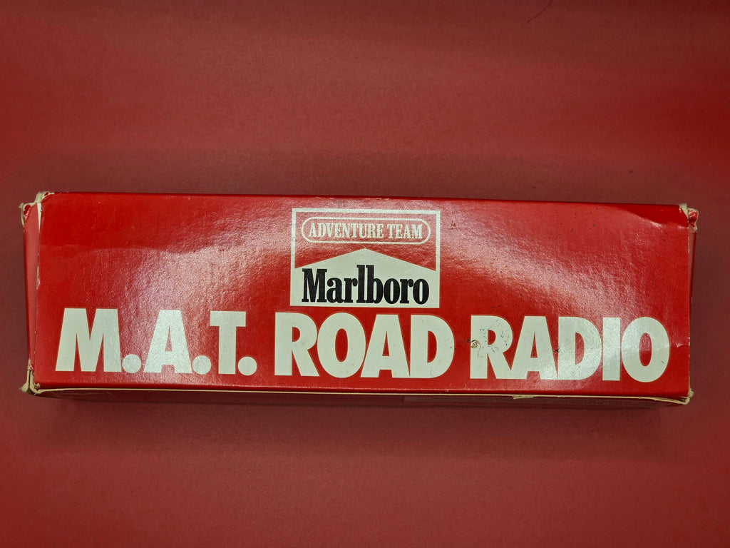 Marlboro Radio/Flashlight